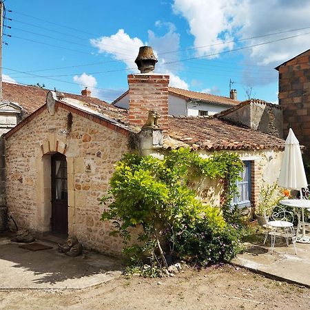 Gatekeepers Cottage Tiny House, Taize, Deux-Sevres, Velo Francette Екстериор снимка